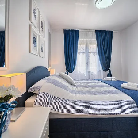Blue Pearl * Kaštela