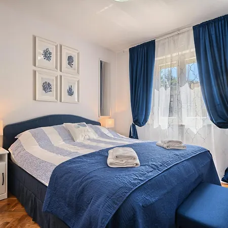 Blue Pearl * Kastela